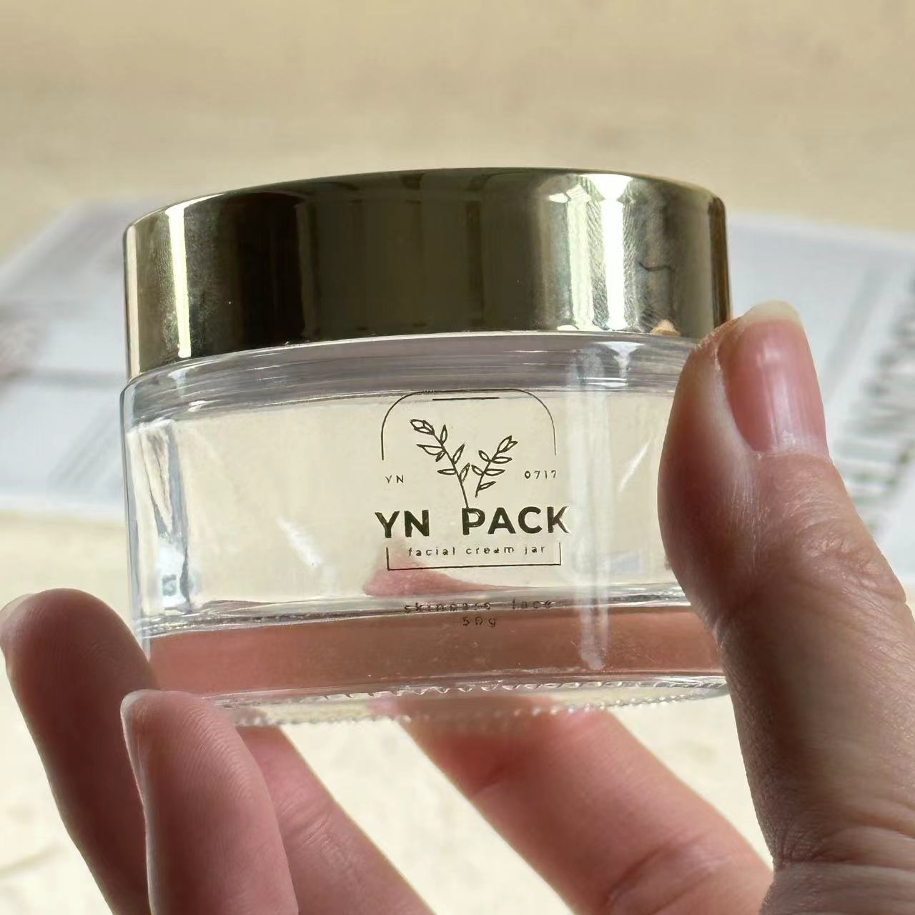luksusowy szklany słoik Hurtow – Luxury Skincare Jars recenzja i cena
